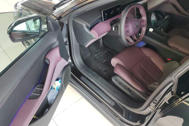 Used Nio ET5T 2024 75kWh Touring