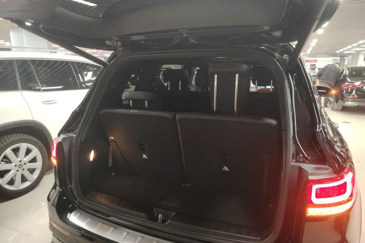 Used Mercedes-Benz GLB AMG 2021 AMG GLB 35 4MATIC
