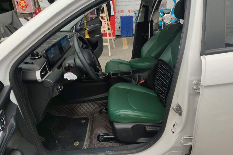 Used Ford Escort 2021 1.5L Automatic Gold Edition Left Front Seat