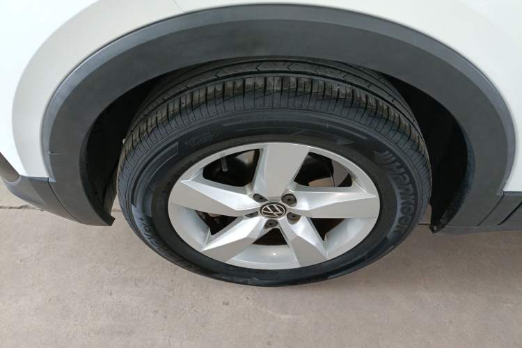 Used Volkswagen T-Cross 2021 1.5L Automatic Fashion Edition Left Front Wheel Hub