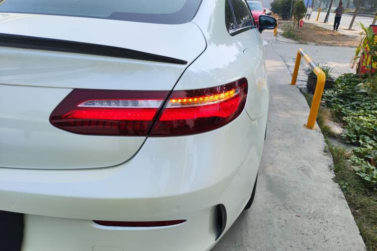 Used Mercedes-Benz E-Class (Import) 2019 E 300 Coupe
