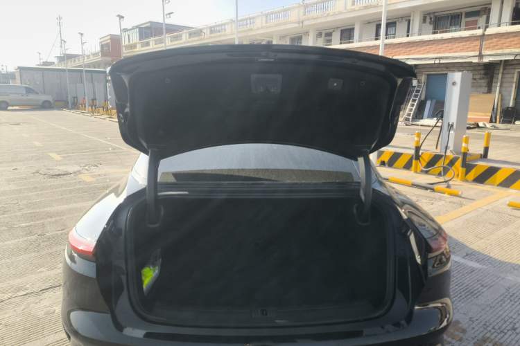 Used IM L7 2022 Dynamic Model