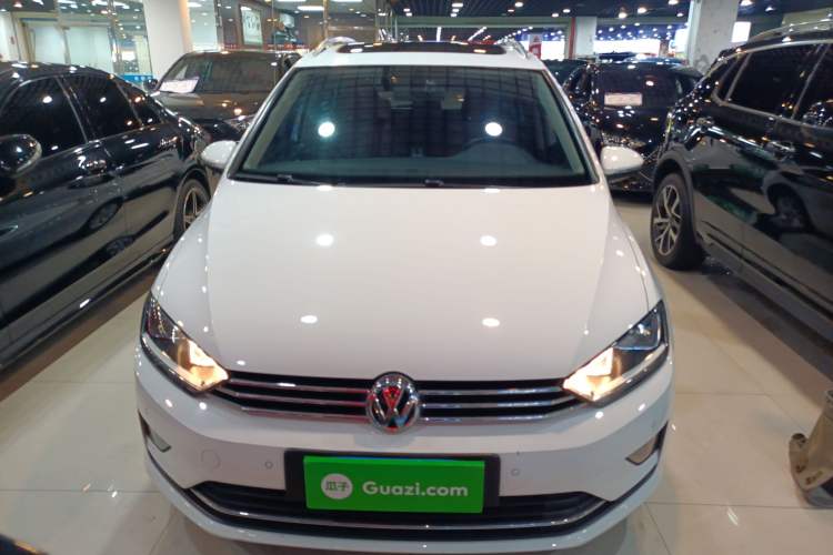 Used Volkswagen Golf Sportsvan 2016 230TSI Automatic Trend Edition
