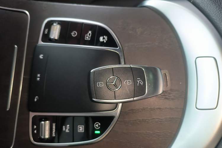 Used Mercedes-Benz GLC 2020 GLC 260 L 4MATIC Luxury Model