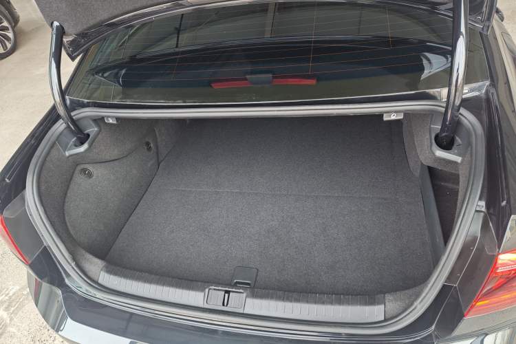 Used Volkswagen Magotan GTE Plug-in Hybrid 2022 GTE Luxury Model
