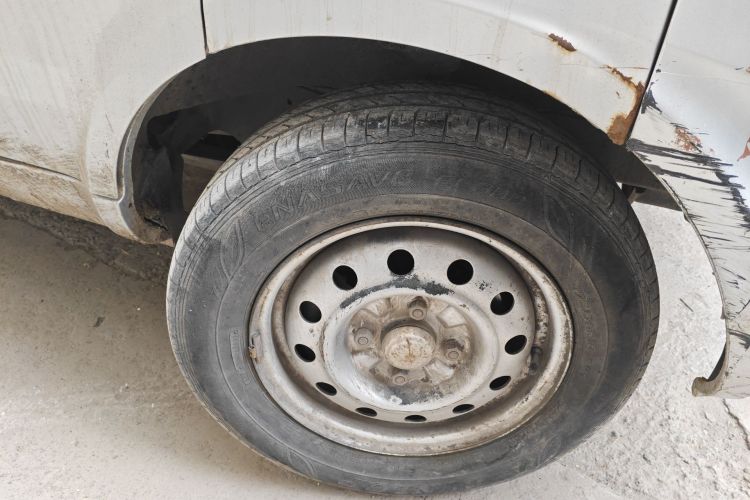 Used Wuling Rongguang 2014 1.2L S Base Model