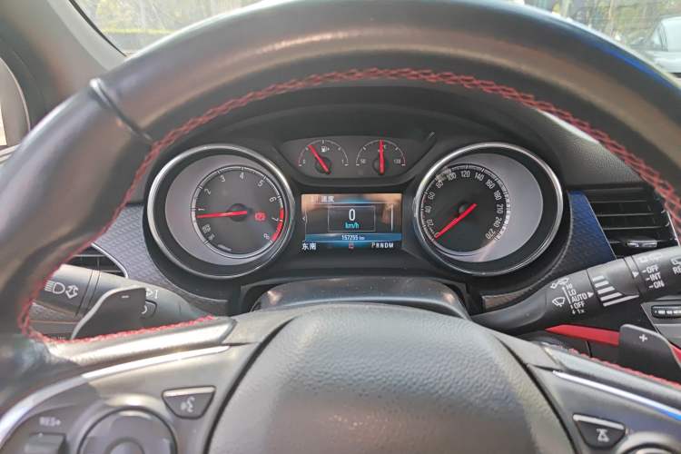 Used Buick Verano 2018 Hatchback GS 20T Dual-Clutch Luxury Model Instrument Cluster