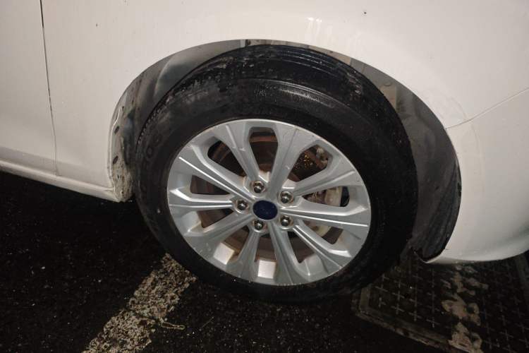 Used Ford Escort 2017 Happiness Edition 1.5L Automatic Fashion Version
