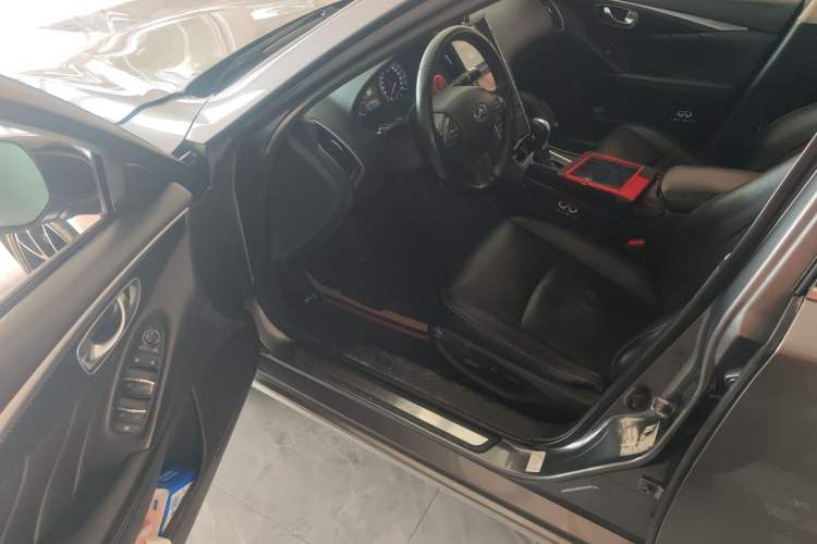 Used Infiniti Q50L 2016 2.0T Ambition Edition