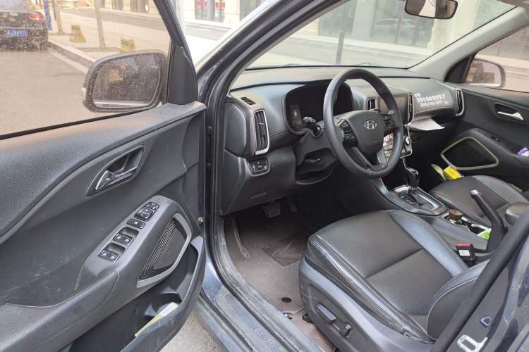 Used Hyundai ix35 2019 2.0L Automatic 2WD Zhiyong·Changxiang Edition China VI Standard Driver Seat