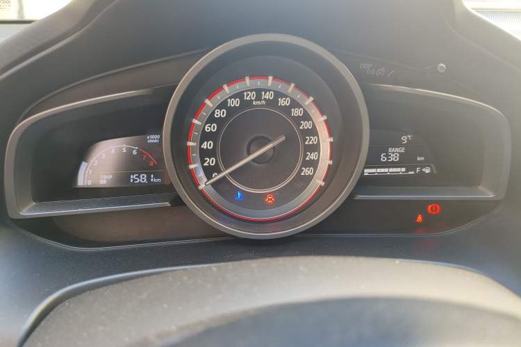 Used Mazda 3 Axela 2014 Sedan 1.5L Manual Comfort Model Instrument Cluster