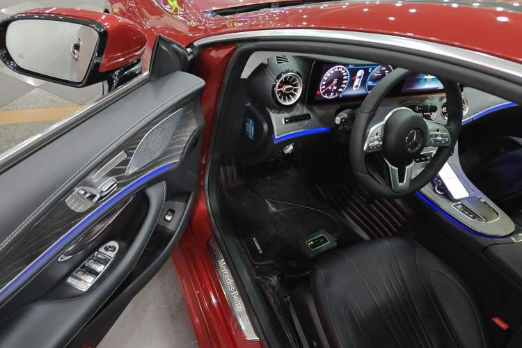 Used Mercedes-Benz CLS 2018 CLS 300 Luxury Model Driver Seat