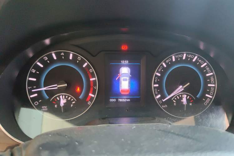 Used Haval H2 2016 Red-Label 1.5T Manual Two-Wheel Drive Luxury Model Instrument Cluster