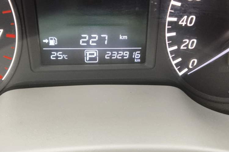 Used Nissan Sylphy 2014 1.6XV CVT Deluxe Edition
