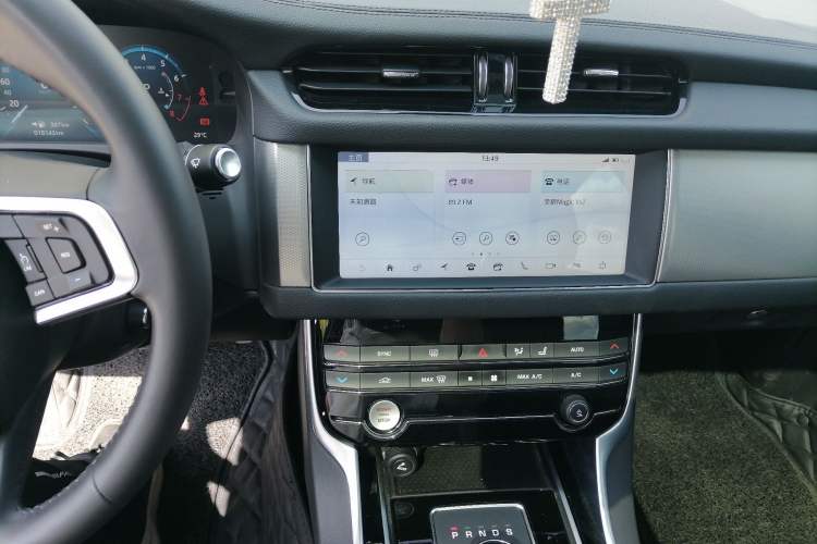 Used Jaguar XFL 2020 XFL 2.0T P200 Two-Wheel-Drive Elite Edition
