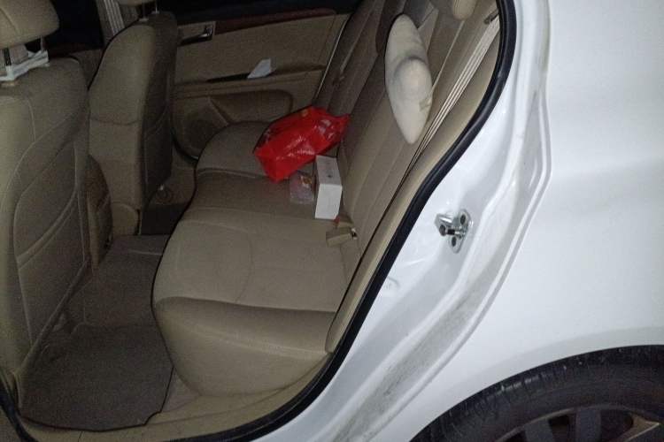 Used Roewe 350 2014 1.5T Automatic Jingyi Edition