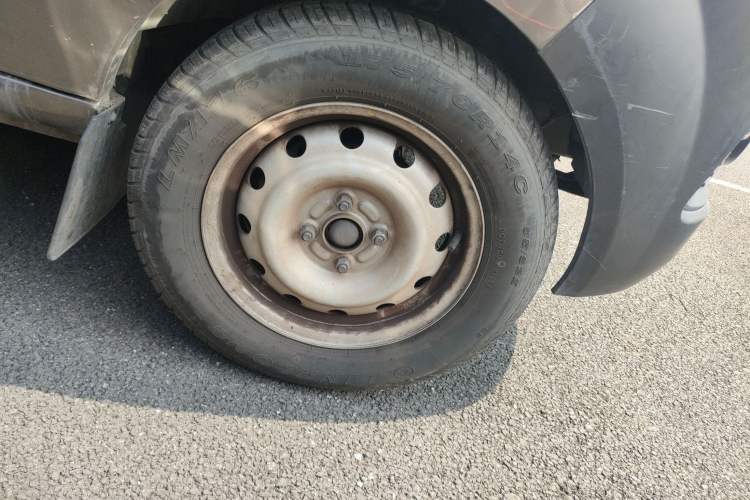 Used Jinbei Hiace X30 2021 1.5L Standard Version Air-Conditioning-Free Bus China VI Emission Standard SWC15M
