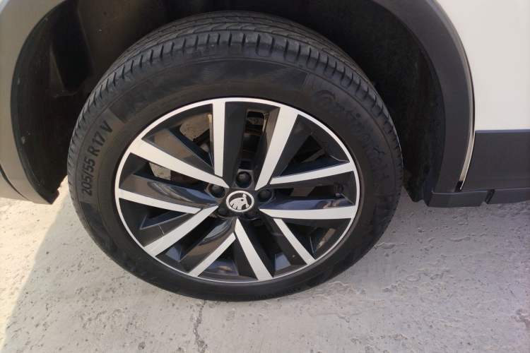 Used Skoda Kamiq 2018 1.5L Automatic Comfort Edition China VI Standard Exterior 5