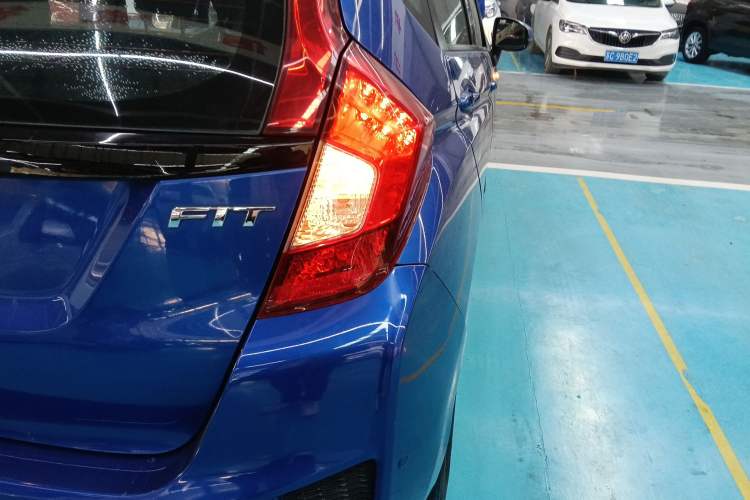 Used Honda Fit 2014 1.5L LX CVT Comfort Model