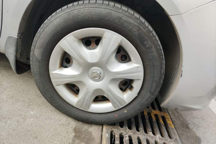 Used Nissan Sunny 2011 1.5XE Manual Comfort Edition
