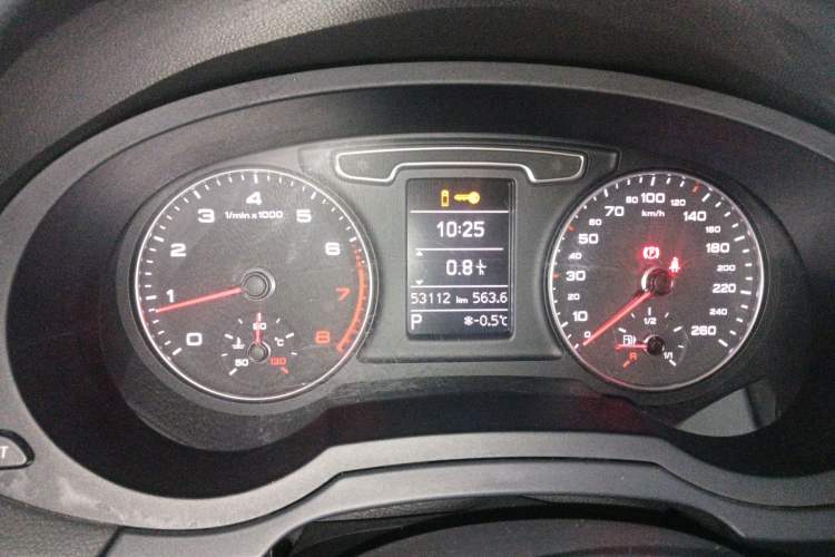 Used Audi Q3 2015 30 TFSI Ambition Edition