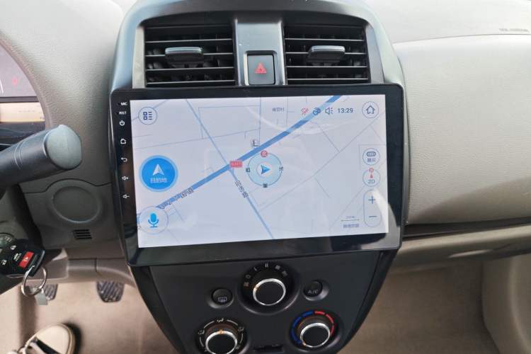 Used Nissan Sunny 2015 1.5XE Manual Comfort Edition
