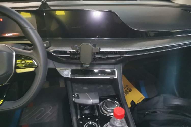 Used Changan Eado 2022 PLUS Blue Whale NE 1.4T GDI DCT Flagship Edition
