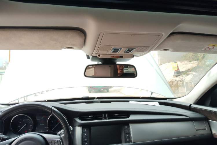 Used Jaguar XFL 2017 XFL 2.0T 240PS Luxury Edition