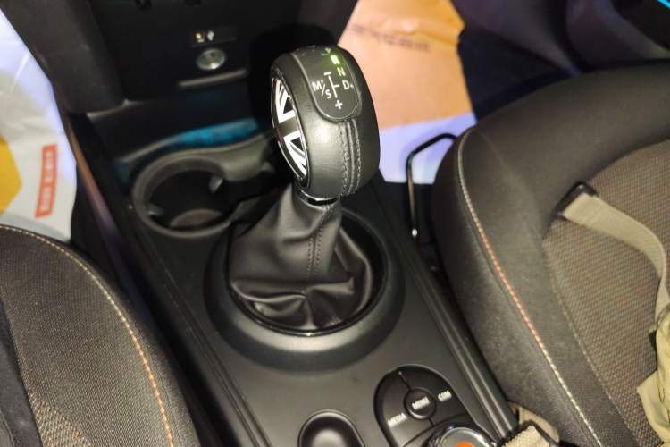 Used MINI Countryman 2018 1.5T COOPER Classic Edition