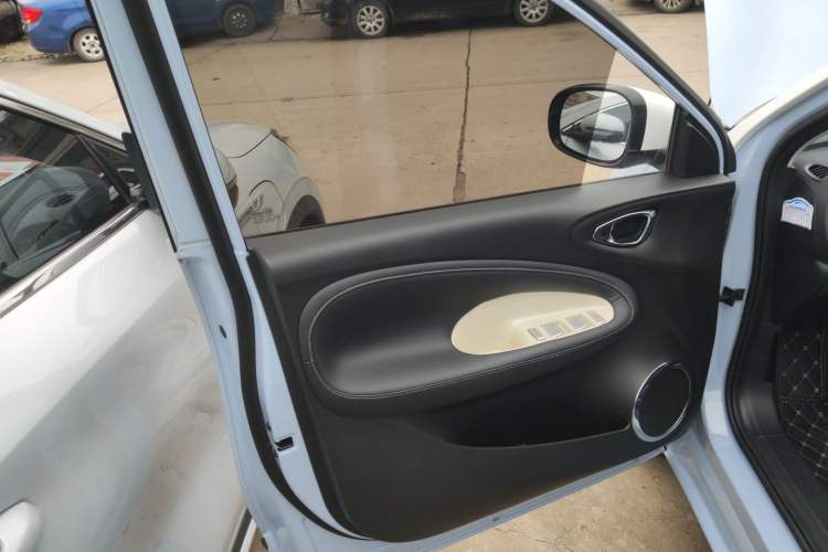 Used Wuling Bingo 2023 410 km Lingxi Deluxe Edition