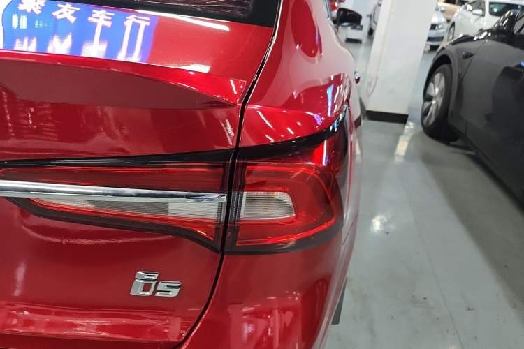 Used Roewe i5 2019 1.5L Automatic 4G Connected Langhao Edition Right Rear Taillight