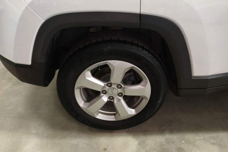 Used Jeep Compass 2019 220T Automatic Enjoyment Version