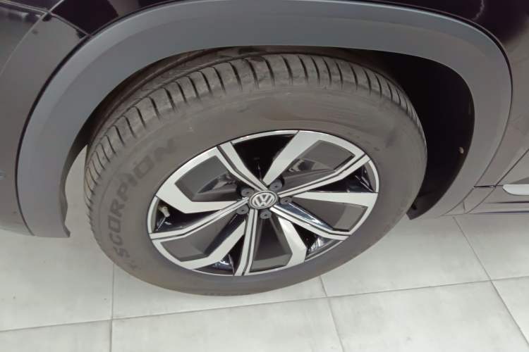 Used Volkswagen Teramont X 2020 Facelifted 330TSI Two-Wheel-Drive Luxury Edition
