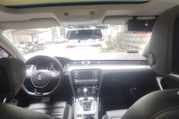 Used Volkswagen Magotan 2018 330TSI DSG Advanced Model