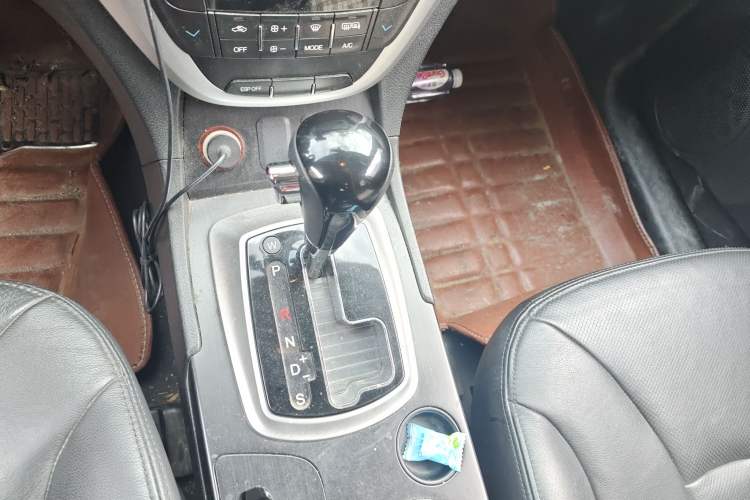 Used GAC Trumpchi GS5 2012 2.0L Automatic Two-Wheel Drive Anniversary Edition
