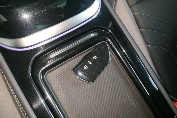 Used Volkswagen ID.4 CROZZ 2022 Long-Range PRO Edition Vehicle Key