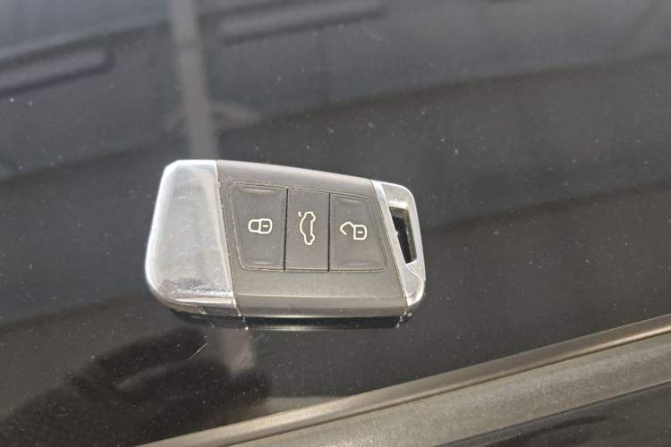 Used Volkswagen Passat 2022 330TSI Starry Elite Edition Custom Version
