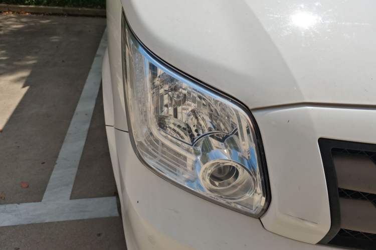 Used Foton Toano 2021 2.0T Manual Tongtu Long-Wheelbase Mid-Roof 3-Seater 4F20TC3 Right Front Headlight