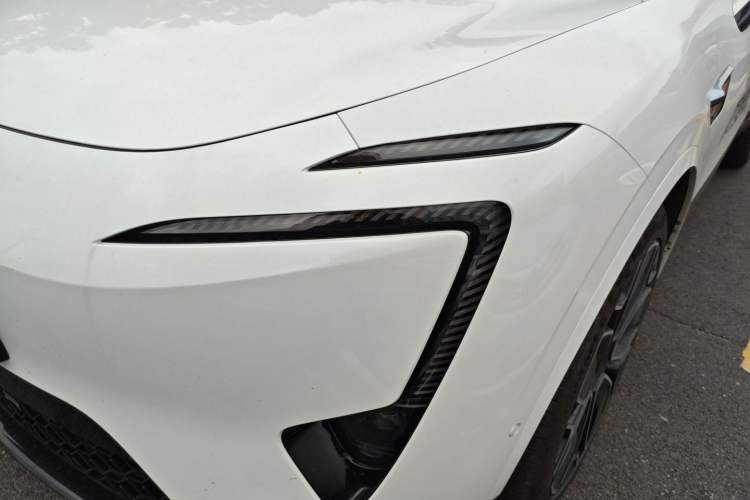 Used Avatr 11 2025 Max All-Electric Four-Wheel Drive Left Front Headlight