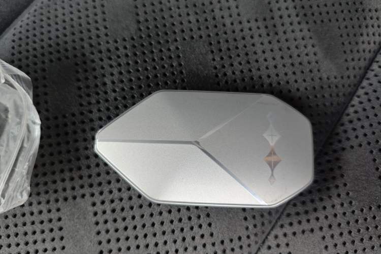 Used Formula Leopard Leopard 5 2024 Cloud Ride Luxury Edition