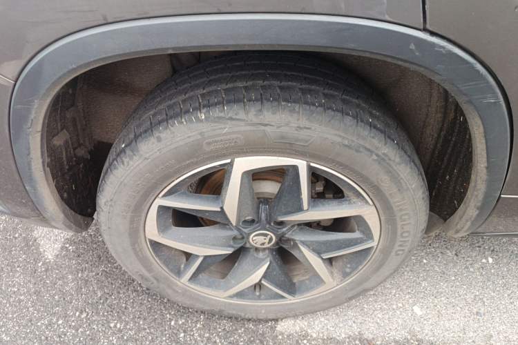 Used Skoda Kodiaq GT 2019 TSI330 Two-Wheel-Drive Comfort Edition China VI Right Rear Wheel Hub