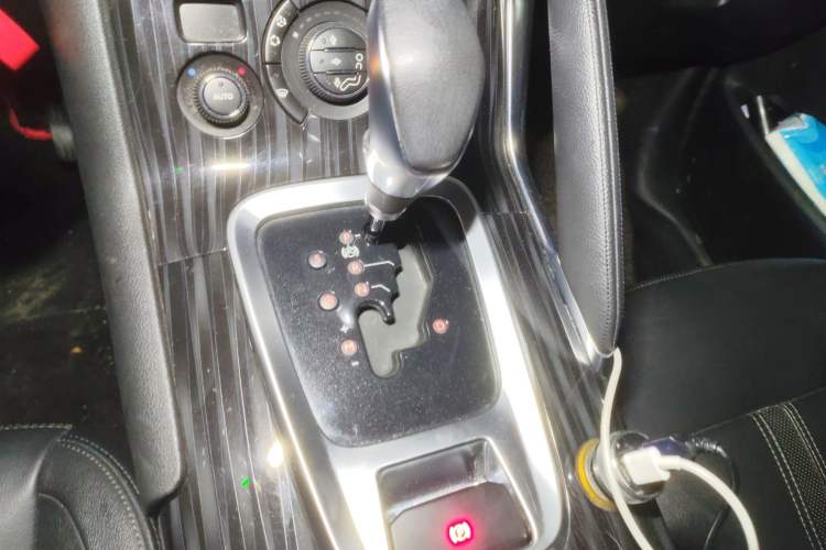 Used Peugeot 3008 2015 1.6THP Automatic Prestige Edition
