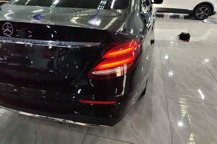 Used Mercedes-Benz E-Class 2019 Restyled E 300 L Sporty and Stylish Edition