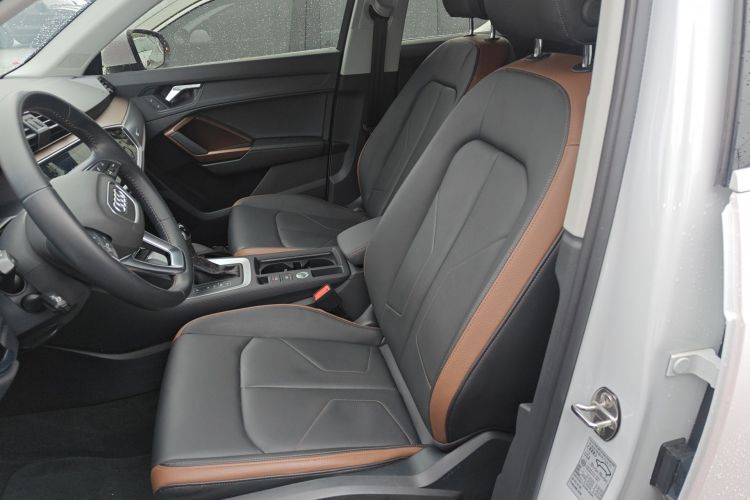 Used Audi Q3 2020 35 TFSI Fashionable and Elegant Model Left Front Seat