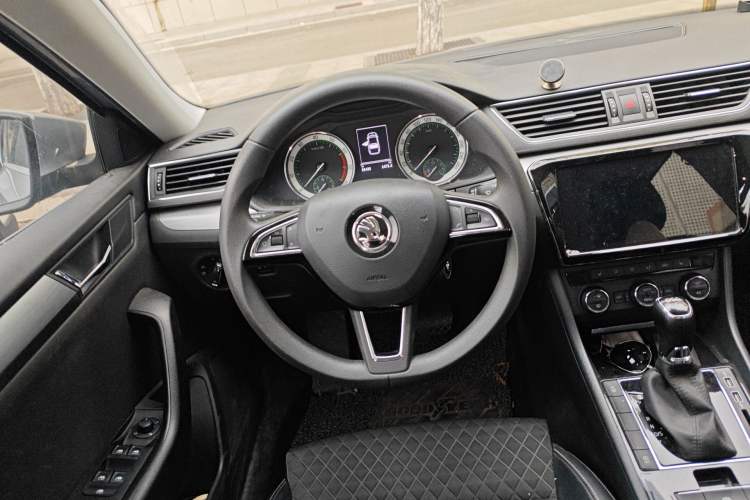 Used Skoda Superb 2018 TSI280 DSG Comfort Edition China V Standard
