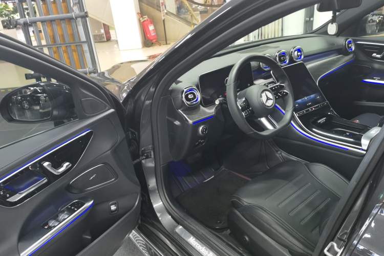 Used Mercedes-Benz C-Class 2022 C 260 L Sport Edition Driver Seat