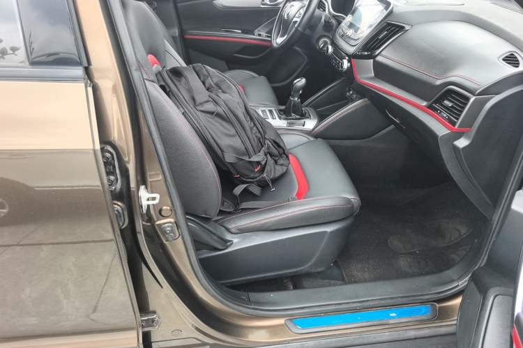 Used CHANGAN CS55 2017 1.5T Manual Colorful Edition