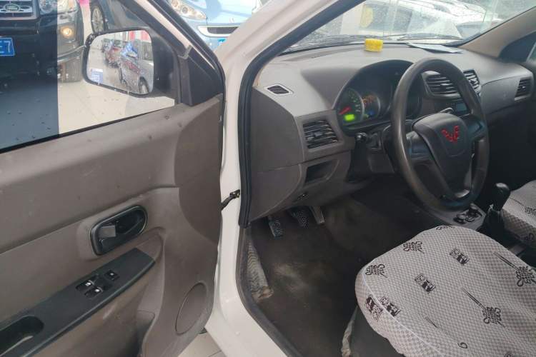 Used Wuling Hongguang 2020 1.2L S Base Model China VI LSI