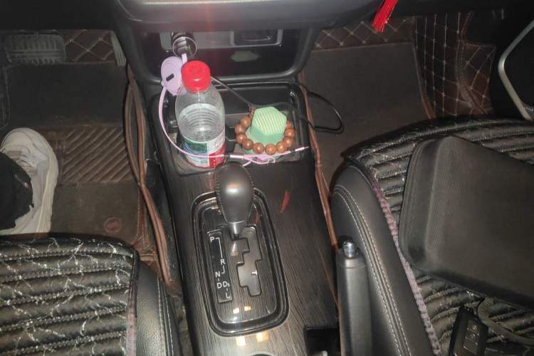 Used Mitsubishi Outlander 2017 2.0L Two-Wheel Drive Glory Edition 5 Seats
