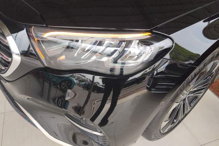 Used Mercedes-Benz E-Class 2025 Facelift E 300 L Luxury Edition Left Front Headlight